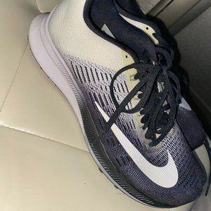 Nike Air Zoom Elite 9
